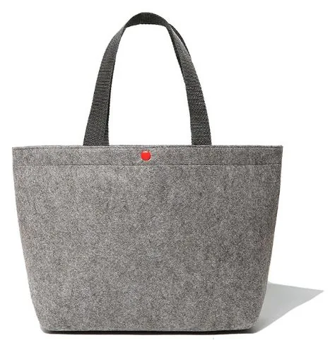custom tote bag SKU Tote Bag15 manufactured at Benshine's Xiamen factory